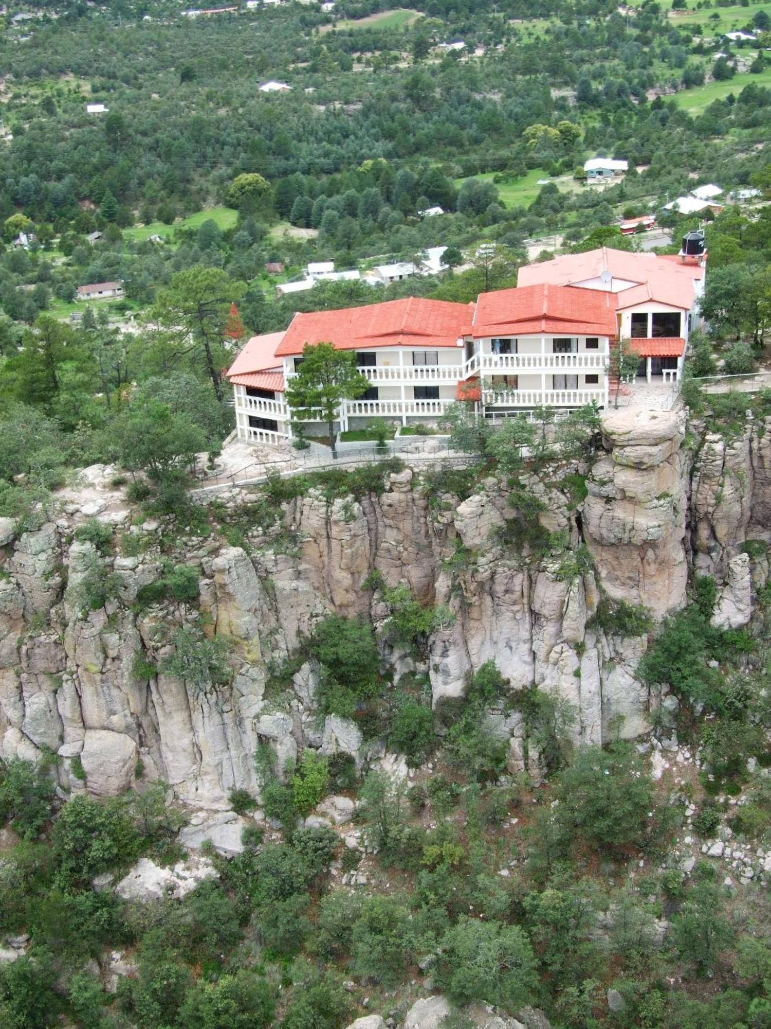 Hotel Mansion Tarahumara Areponapuchi エクステリア 写真