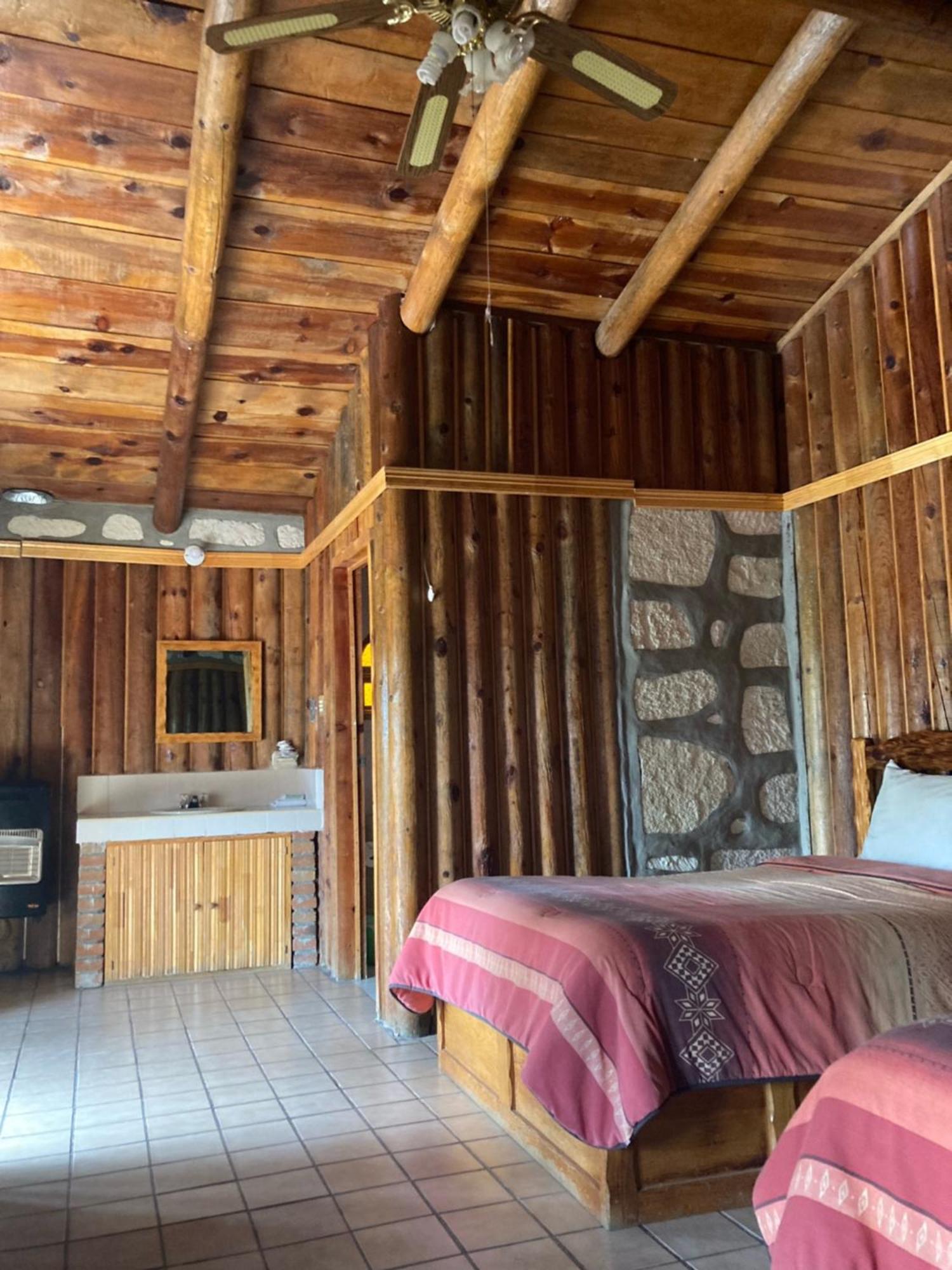 Hotel Mansion Tarahumara Areponapuchi エクステリア 写真