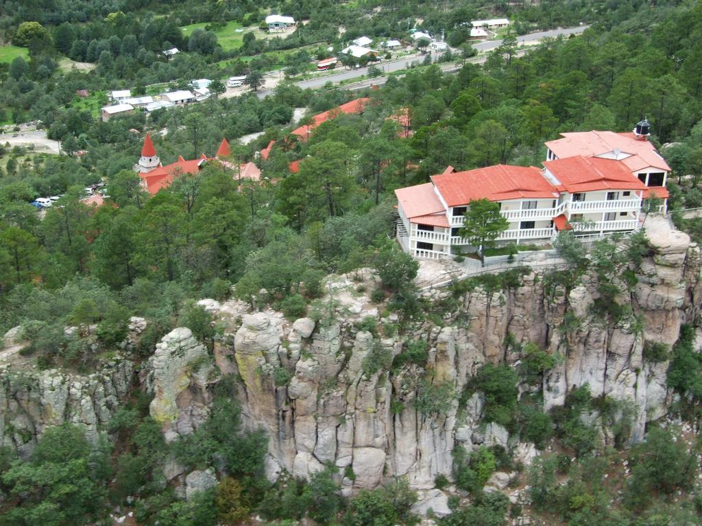 Hotel Mansion Tarahumara Areponapuchi エクステリア 写真