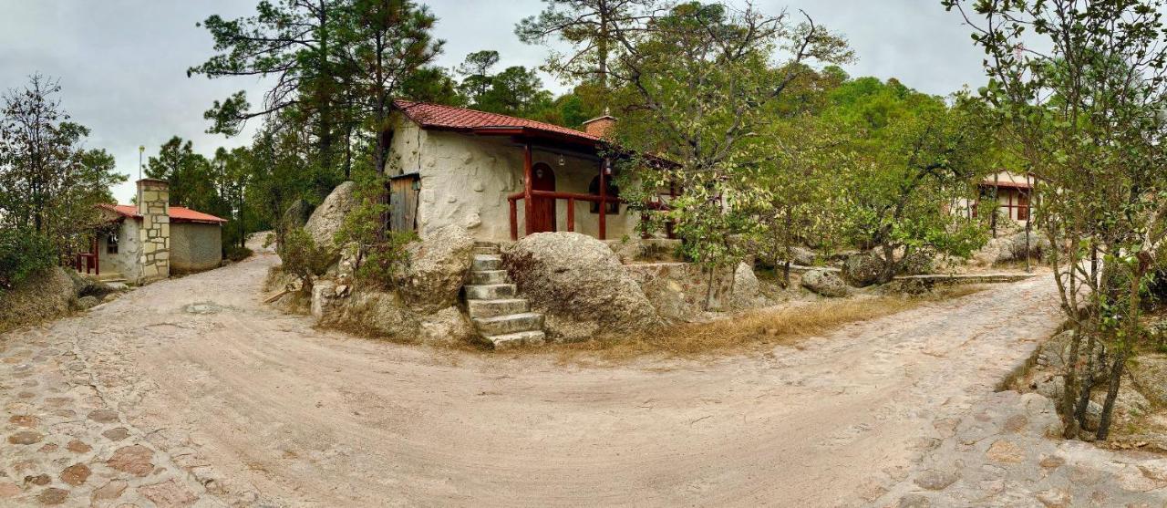 Hotel Mansion Tarahumara Areponapuchi エクステリア 写真